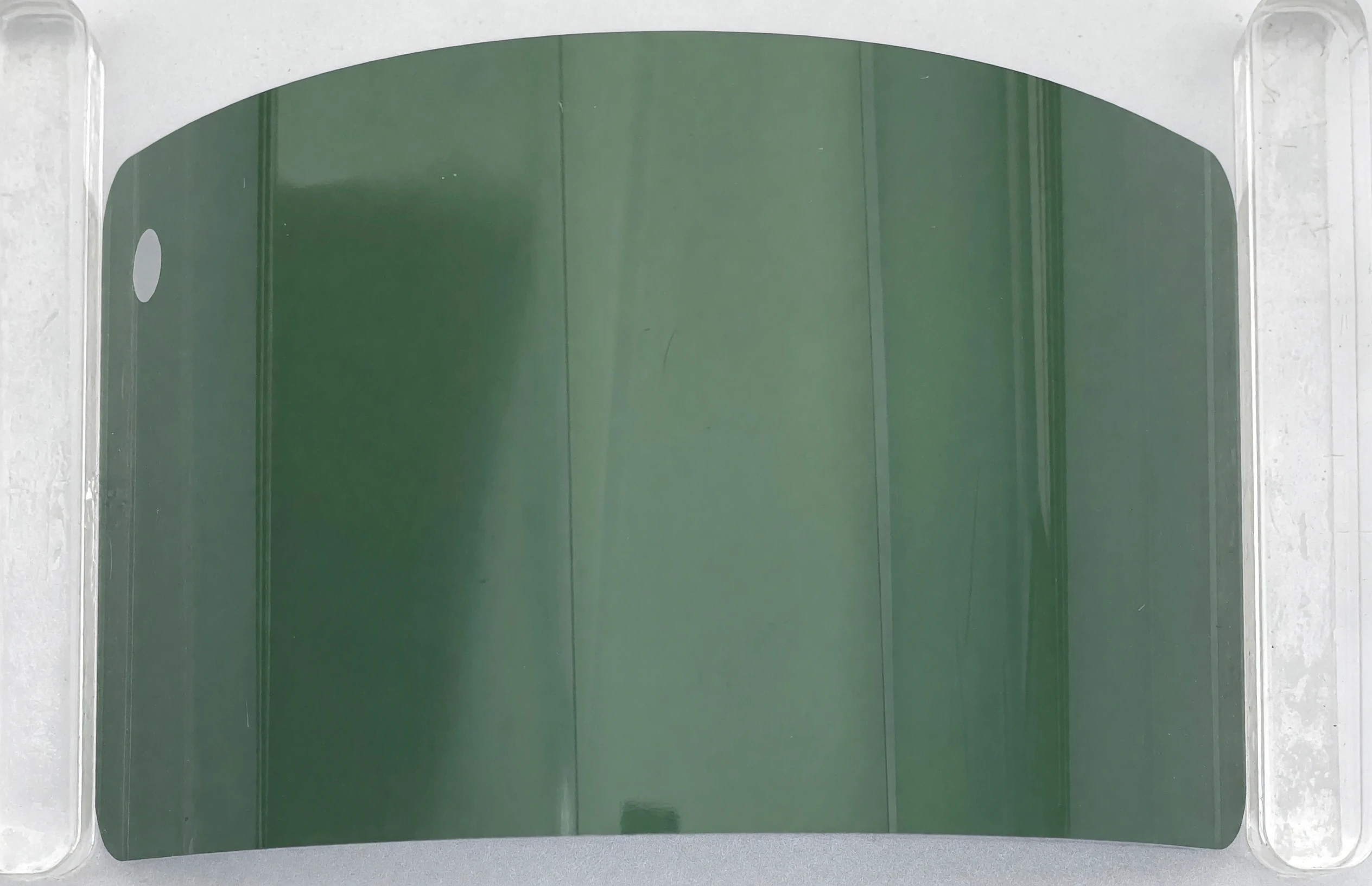 Цветная защитная полиуретановая плёнка LuxArmor Weng Green