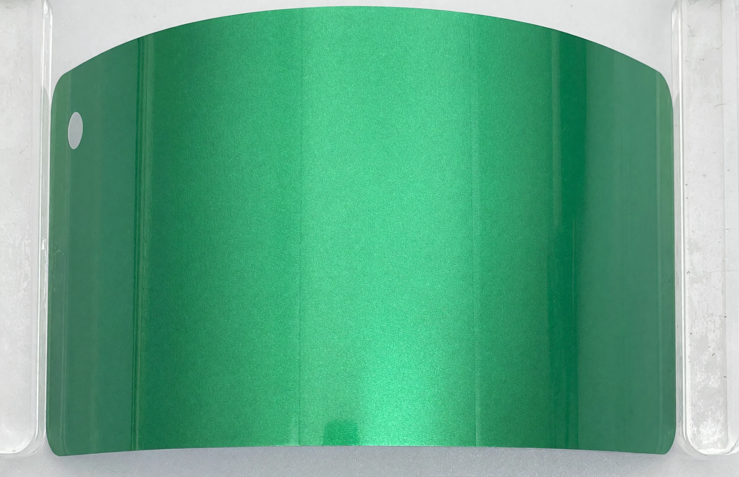 ფერადი დამცავი პოლიურეთანული ფირი LuxArmor Metal Manhattan Green