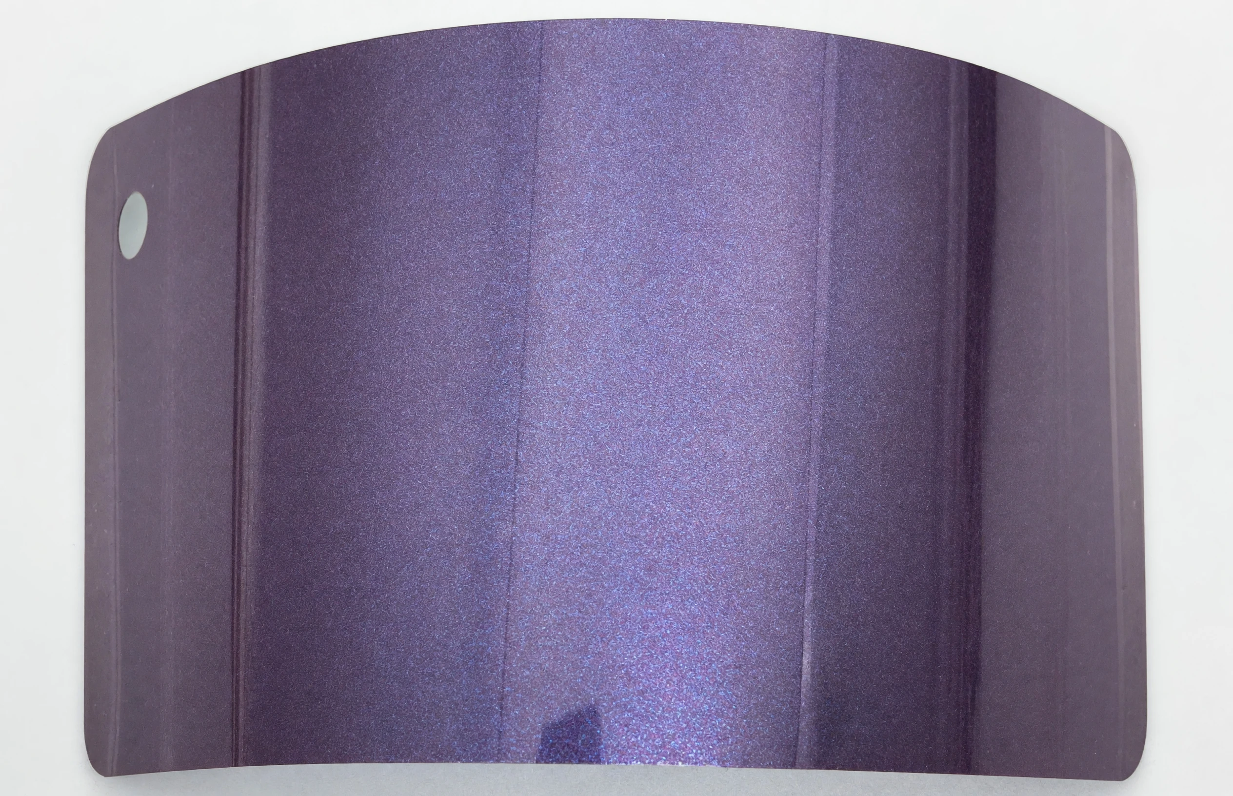 Цветная защитная полиуретановая плёнка LuxArmor GT Violet