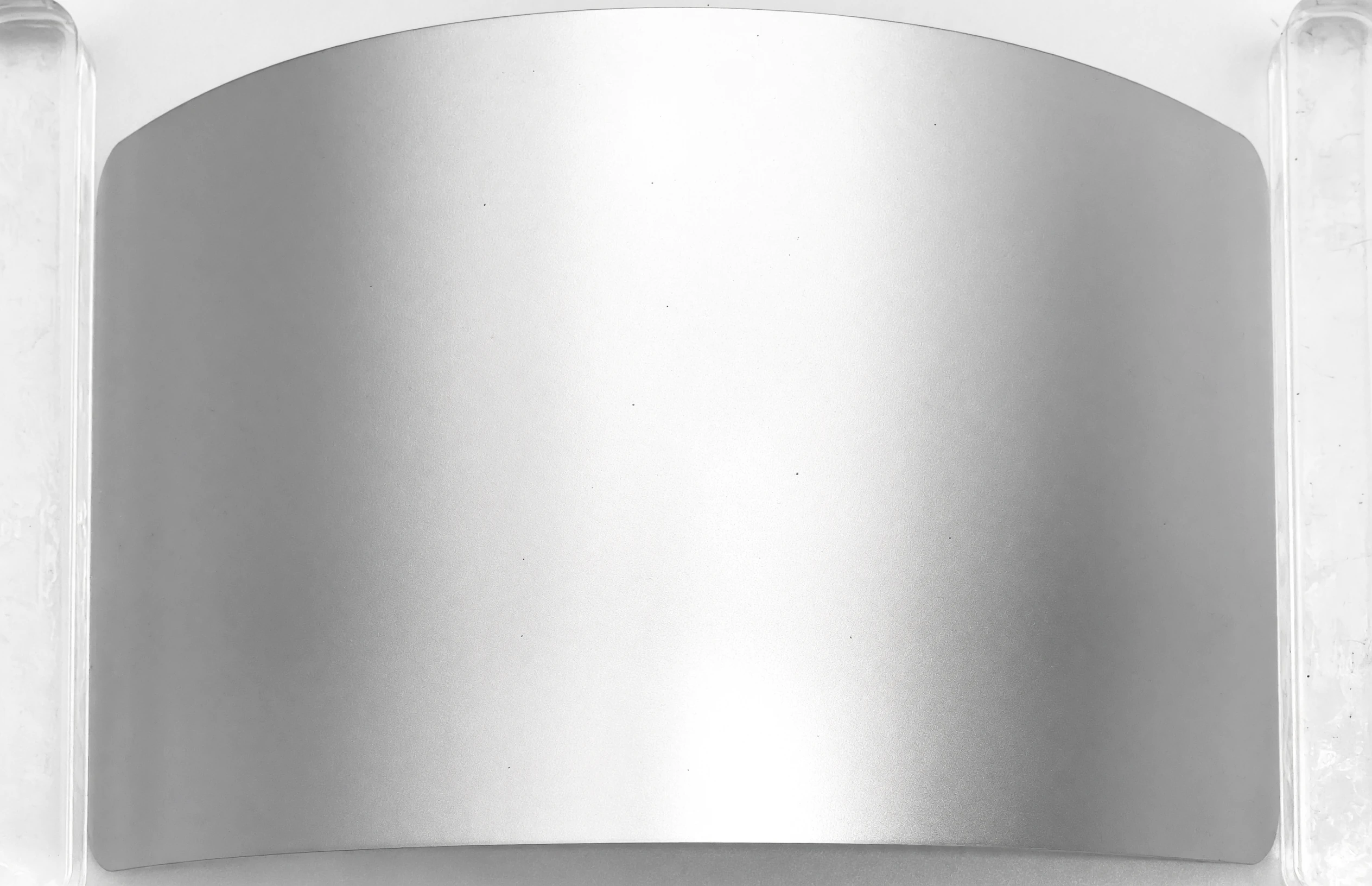 Цветная защитная полиуретановая плёнка LuxArmor Alexander Silver